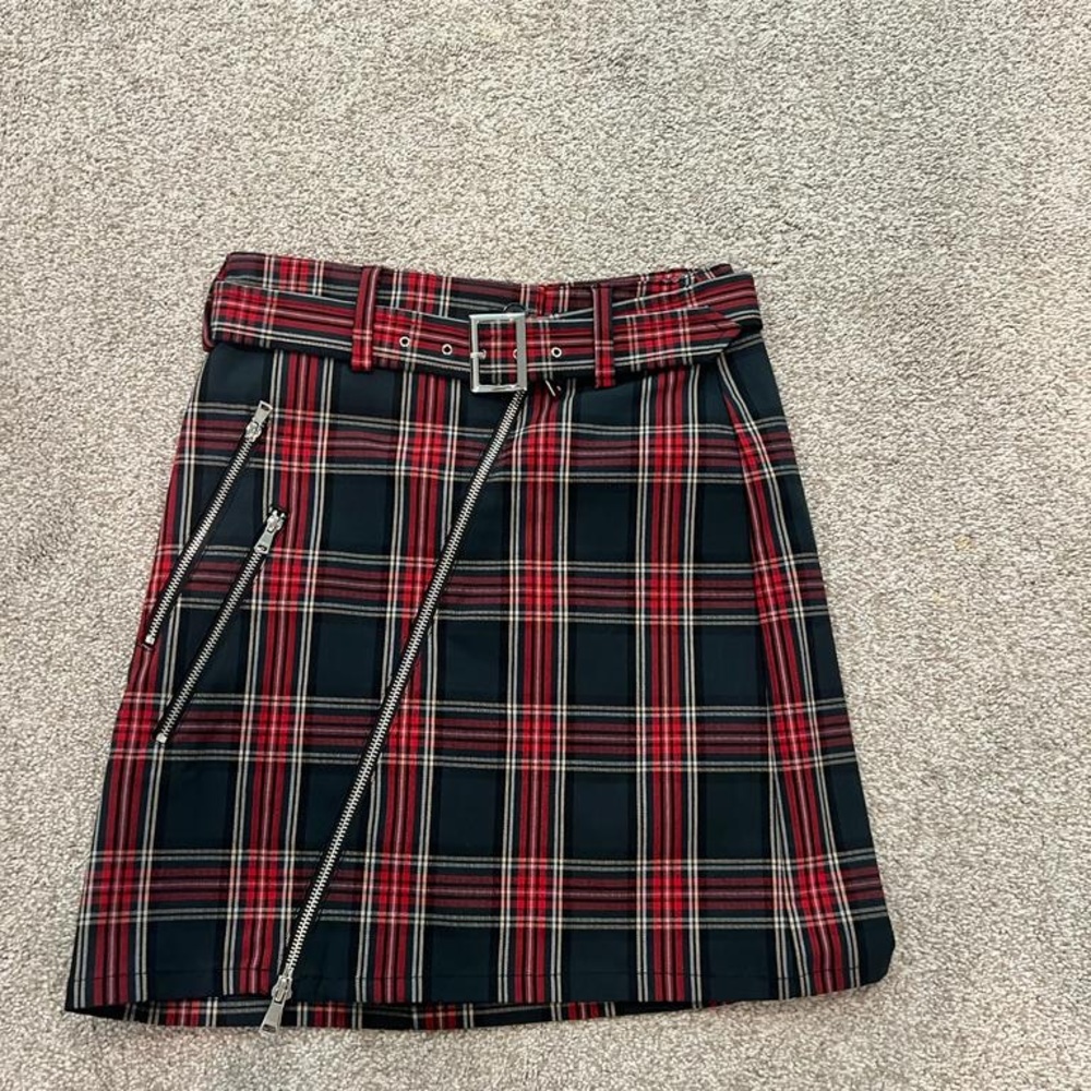 Bebe miniskirt